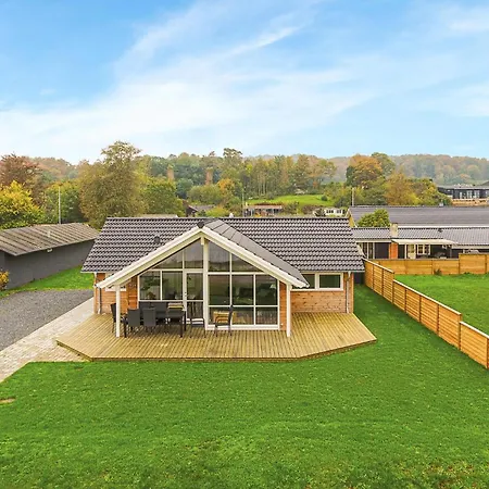 Three-bedroom In Sjolund